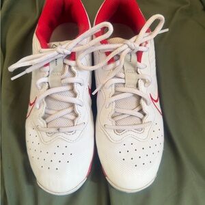 Nike Kids White and Red Baseball Cleats